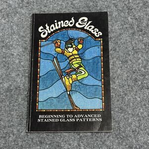 Beginning To Advanced Stained Glass Patterns By Mark & Susan Walton - Paperback